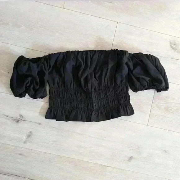 Abercrombie And Fitch Puff Sleeve - Picture 2 of 3